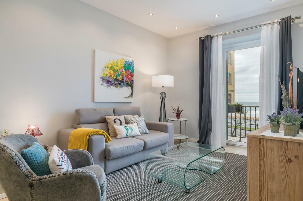 Zurriola Suites2 By Forever Rentals Сан Себастиан Екстериор снимка